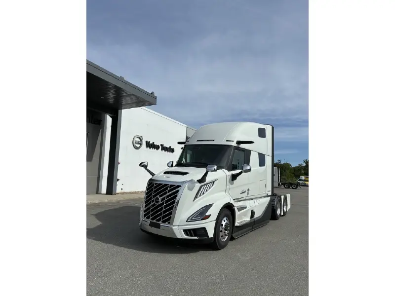 2027 VOLVO VNL64T860