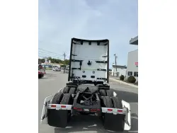 2027 VOLVO VNL64T860