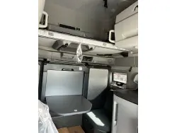2027 VOLVO VNL64T860