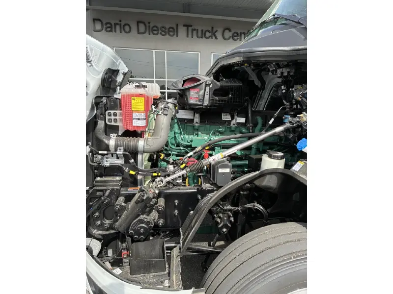 2027 VOLVO VNL64T860