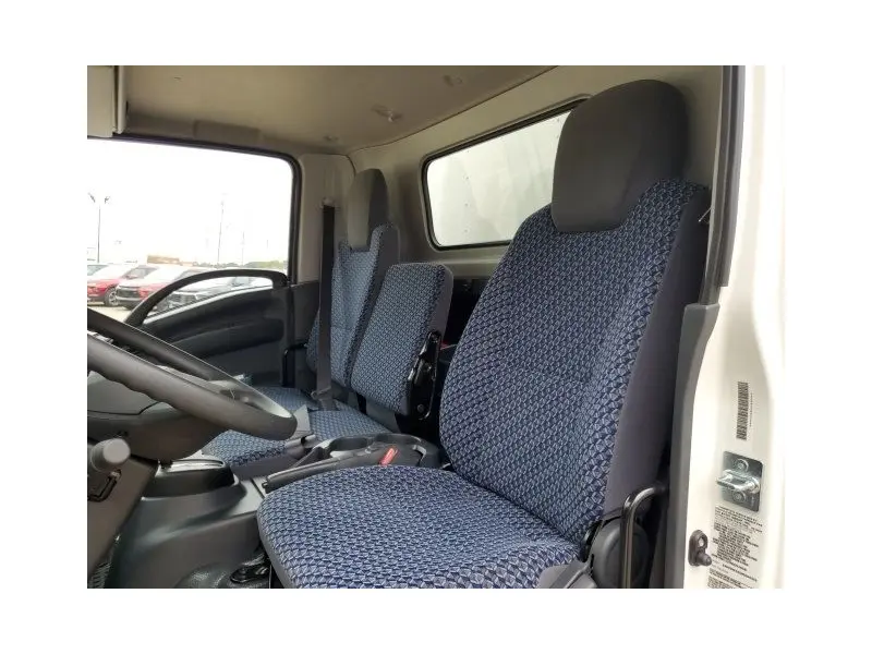 2024 CHEVROLET LOW CAB FORWARD 4500 HG 20' Box