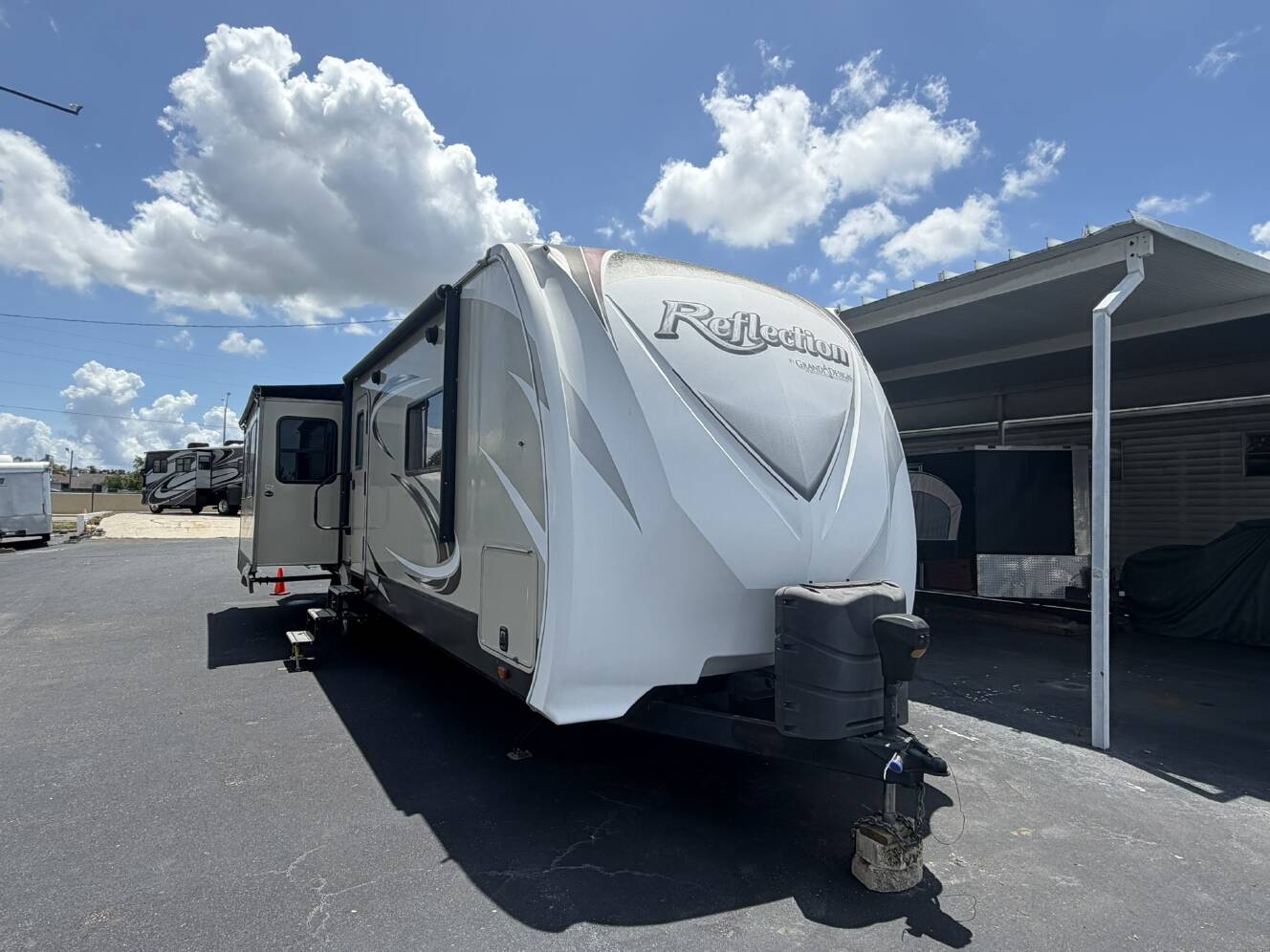 A photo of this 2017 Grand Design REFLECTION 315RLTS