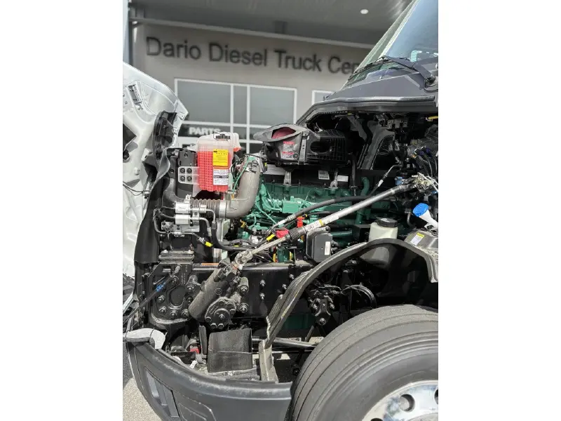 2027 VOLVO 840