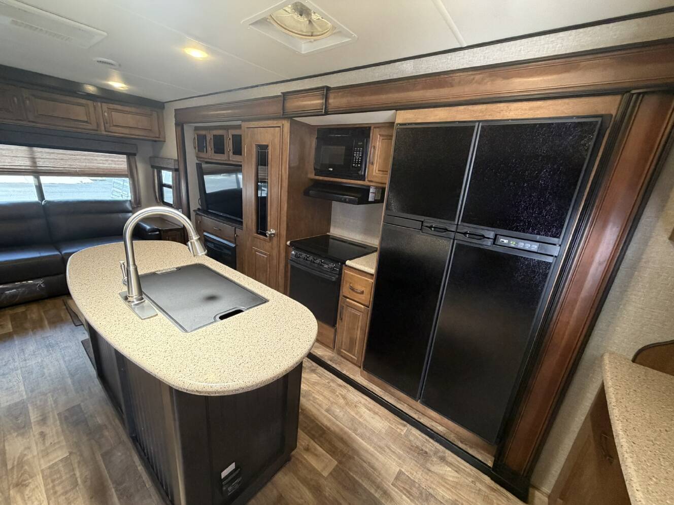 A photo of this 2017 Grand Design REFLECTION 315RLTS