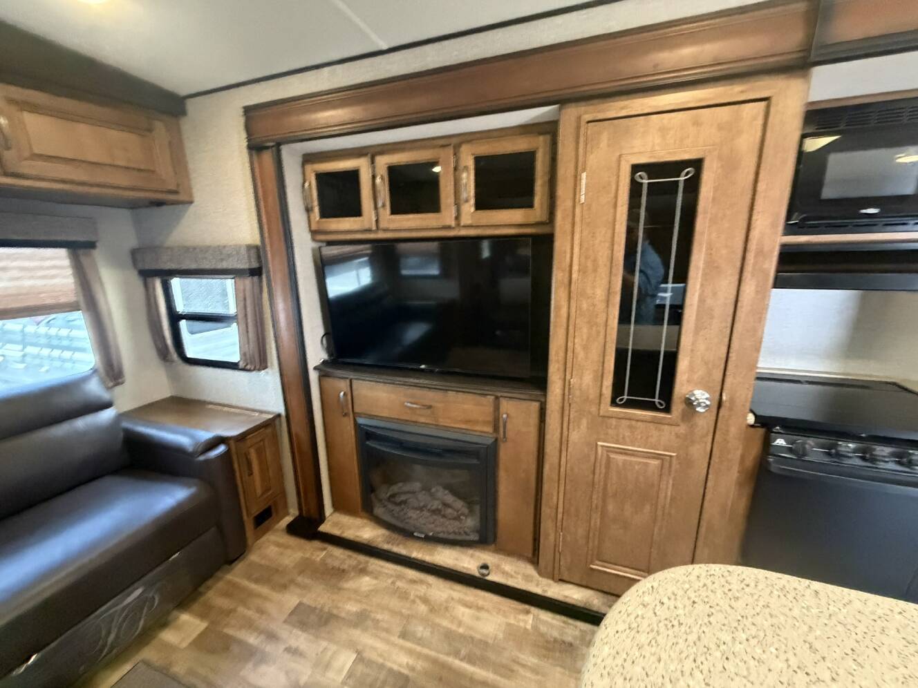 A photo of this 2017 Grand Design REFLECTION 315RLTS