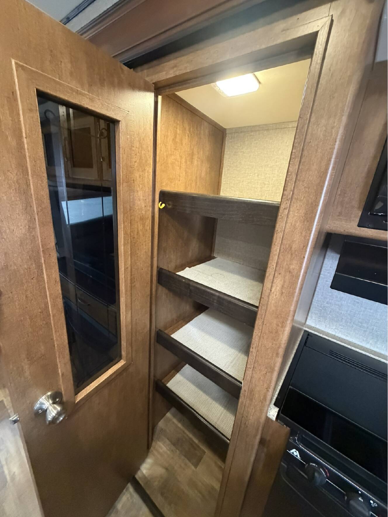 A photo of this 2017 Grand Design REFLECTION 315RLTS