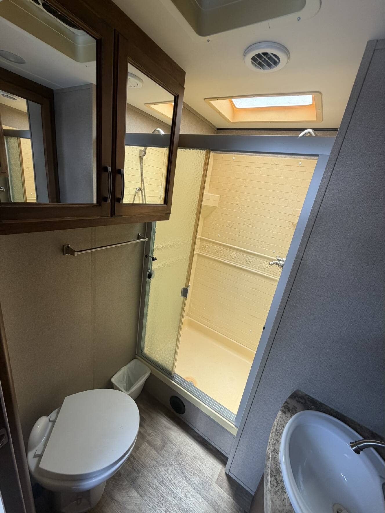 A photo of this 2017 Grand Design REFLECTION 315RLTS