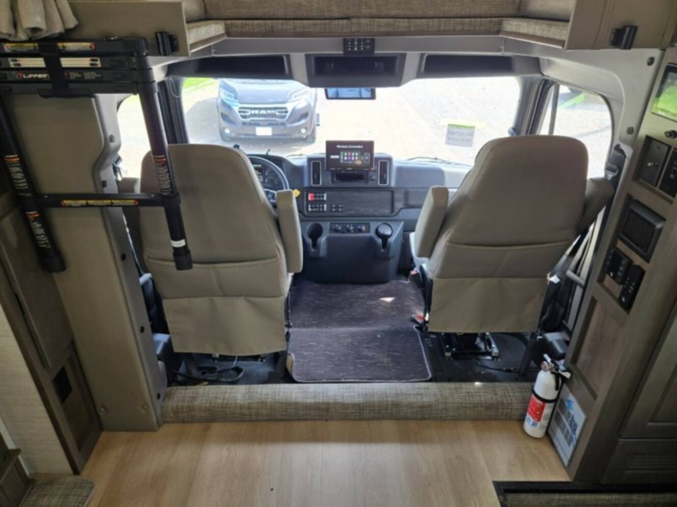 A photo of this 2027 Dynamax Corp DX3 34KD