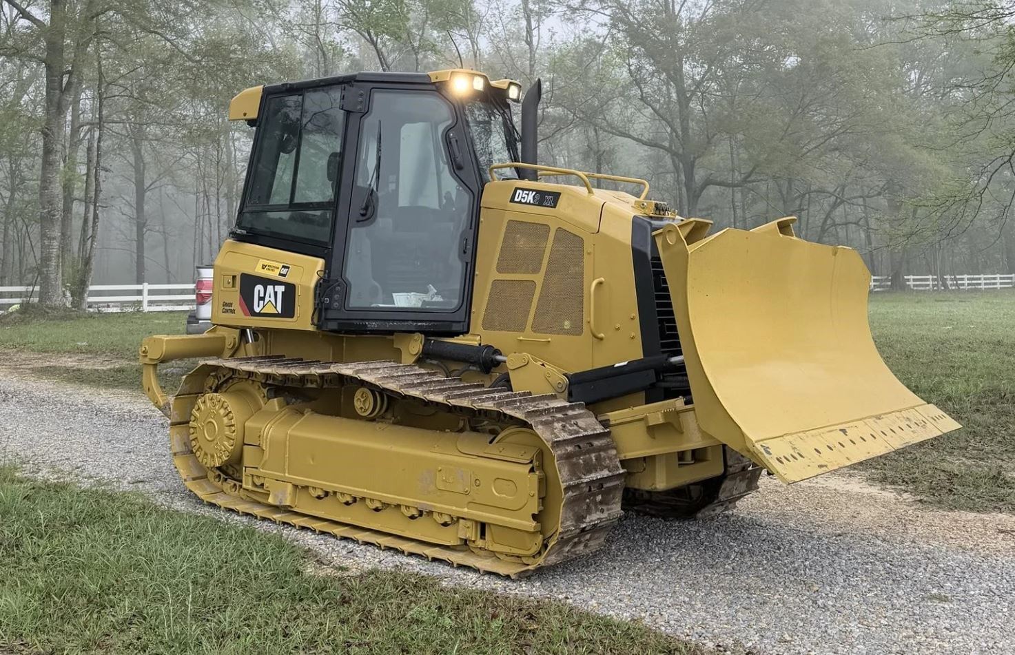 2018 CATERPILLAR D5K2 in Gonzales, LA