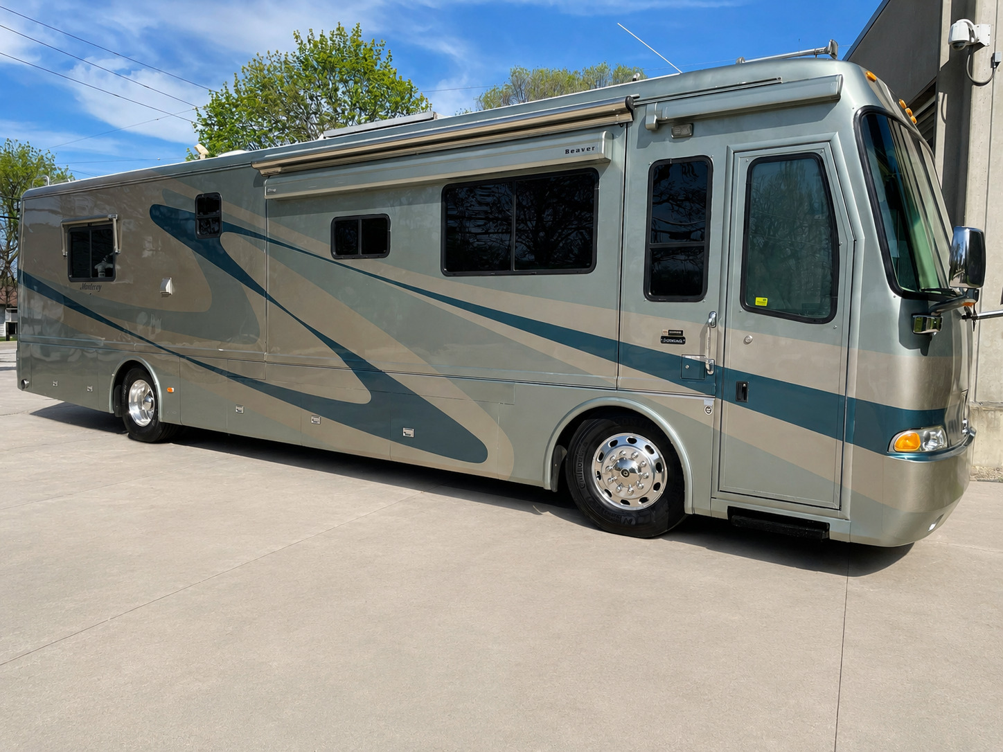 2005 Beaver MONTEREY LAGUNA in bristol WI