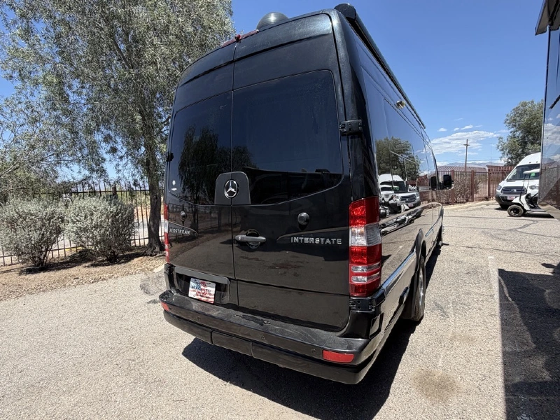 2017 AIRSTREAM INTERSTATE 24 GRAND TOUR EXT