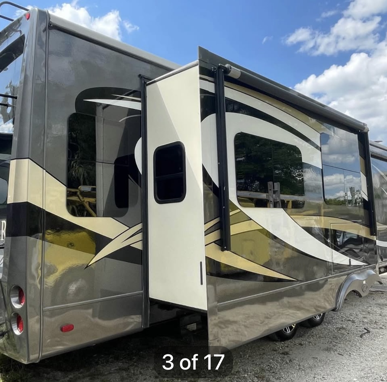 2019 Heartland LANDMARK LM OSHKOSH RV