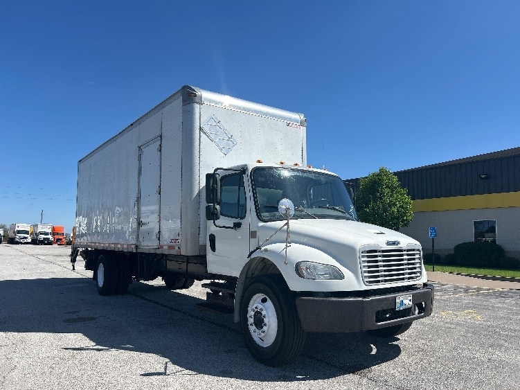 2020 FREIGHTLINER BUSINESS CLASS M2 106 in Davenport, IA