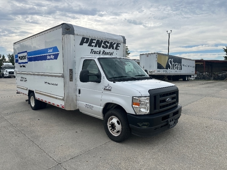2021 FORD ECONOLINE in Baton Rouge, LA