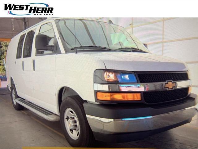 2025 CHEVROLET Express Cargo in Orchard Park, NY