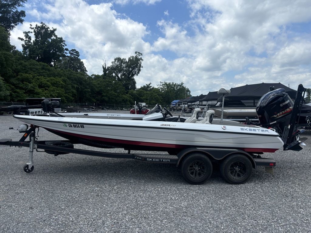 2021 Skeeter ZXR 20 in guntersville AL