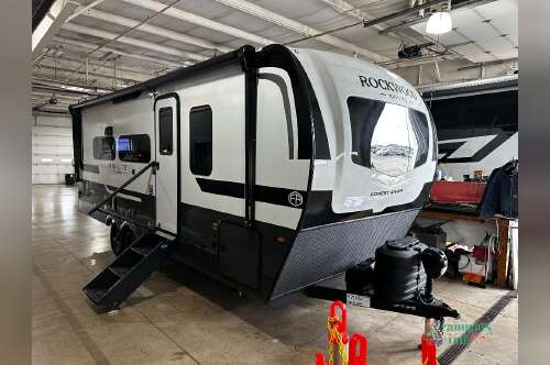 2027 Forest River Rv Rockwood Mini Lite 2524FBT in troy OH