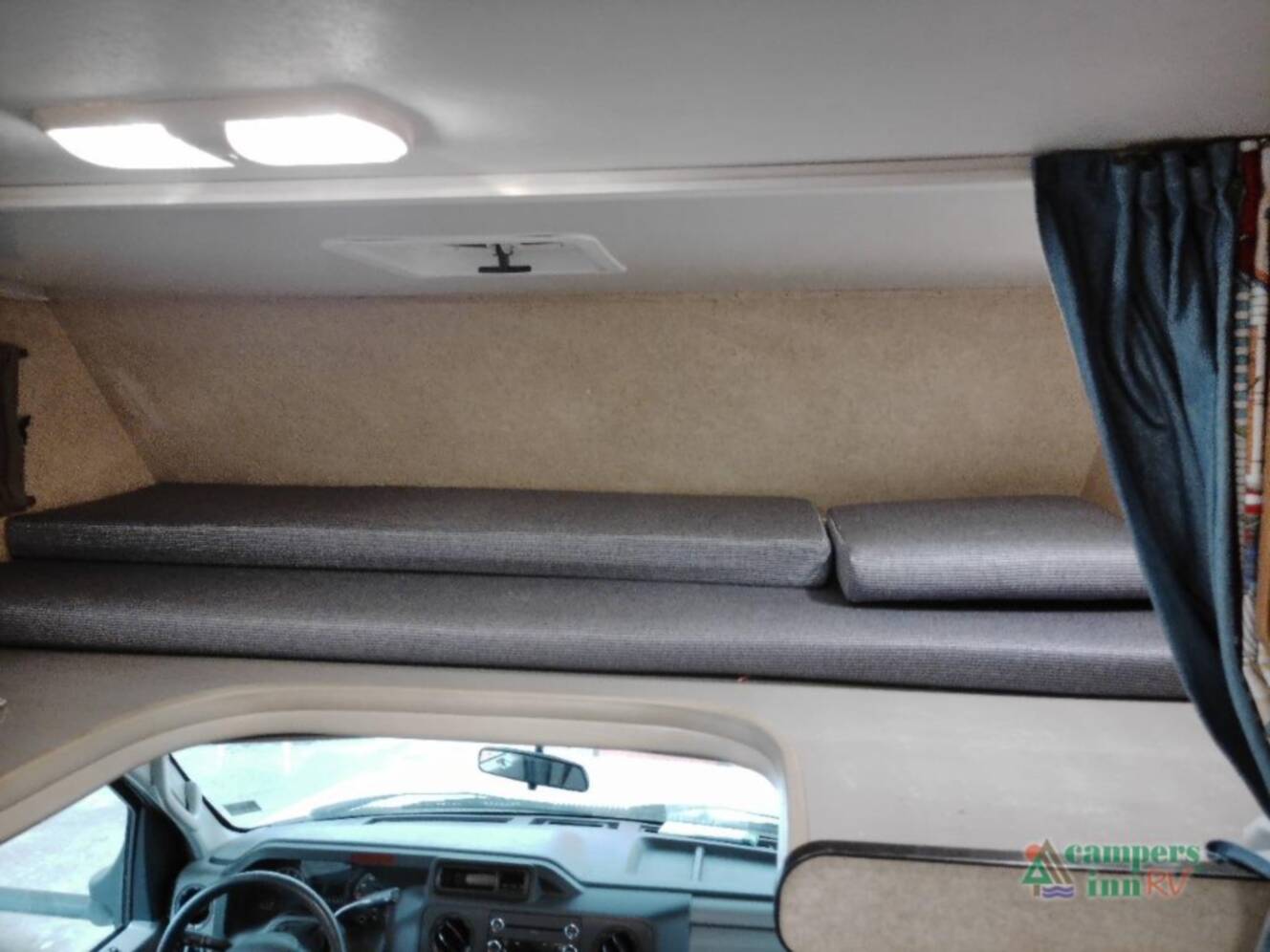 A photo of this 2016 Thor Motor Coach Majestic M-28A