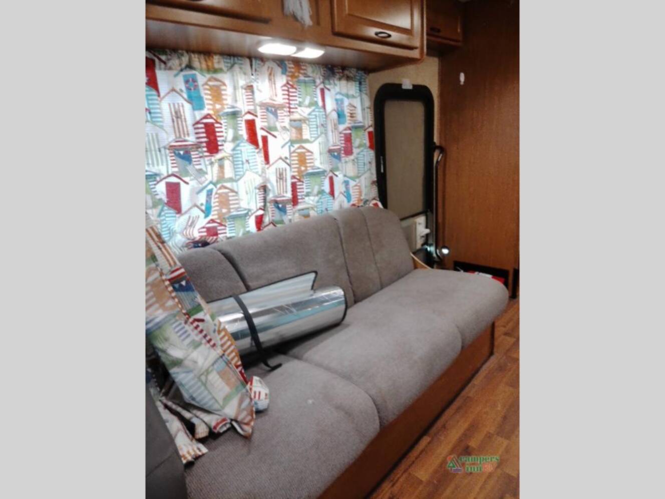A photo of this 2016 Thor Motor Coach Majestic M-28A