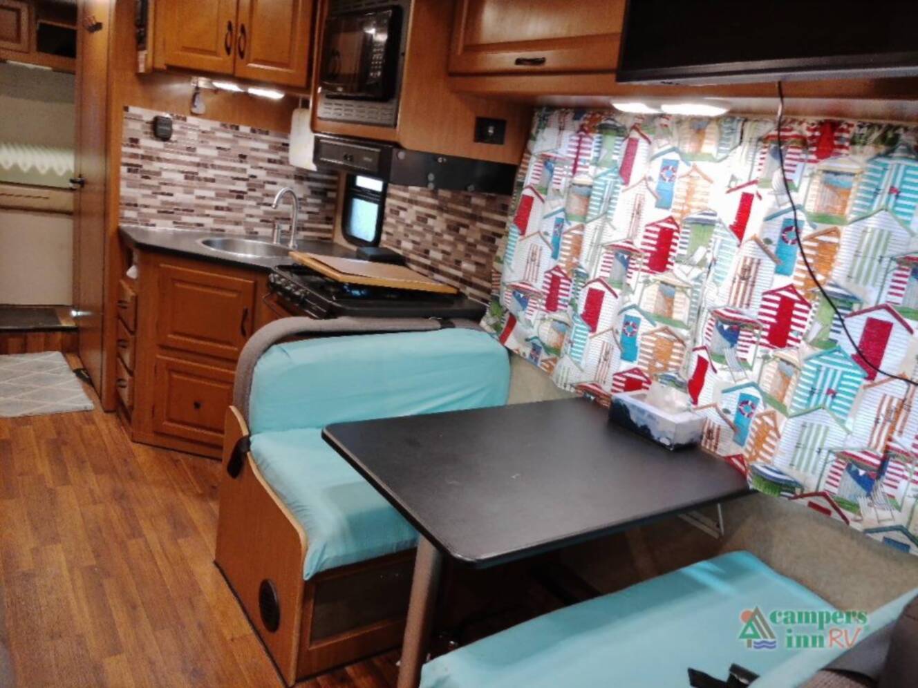 A photo of this 2016 Thor Motor Coach Majestic M-28A