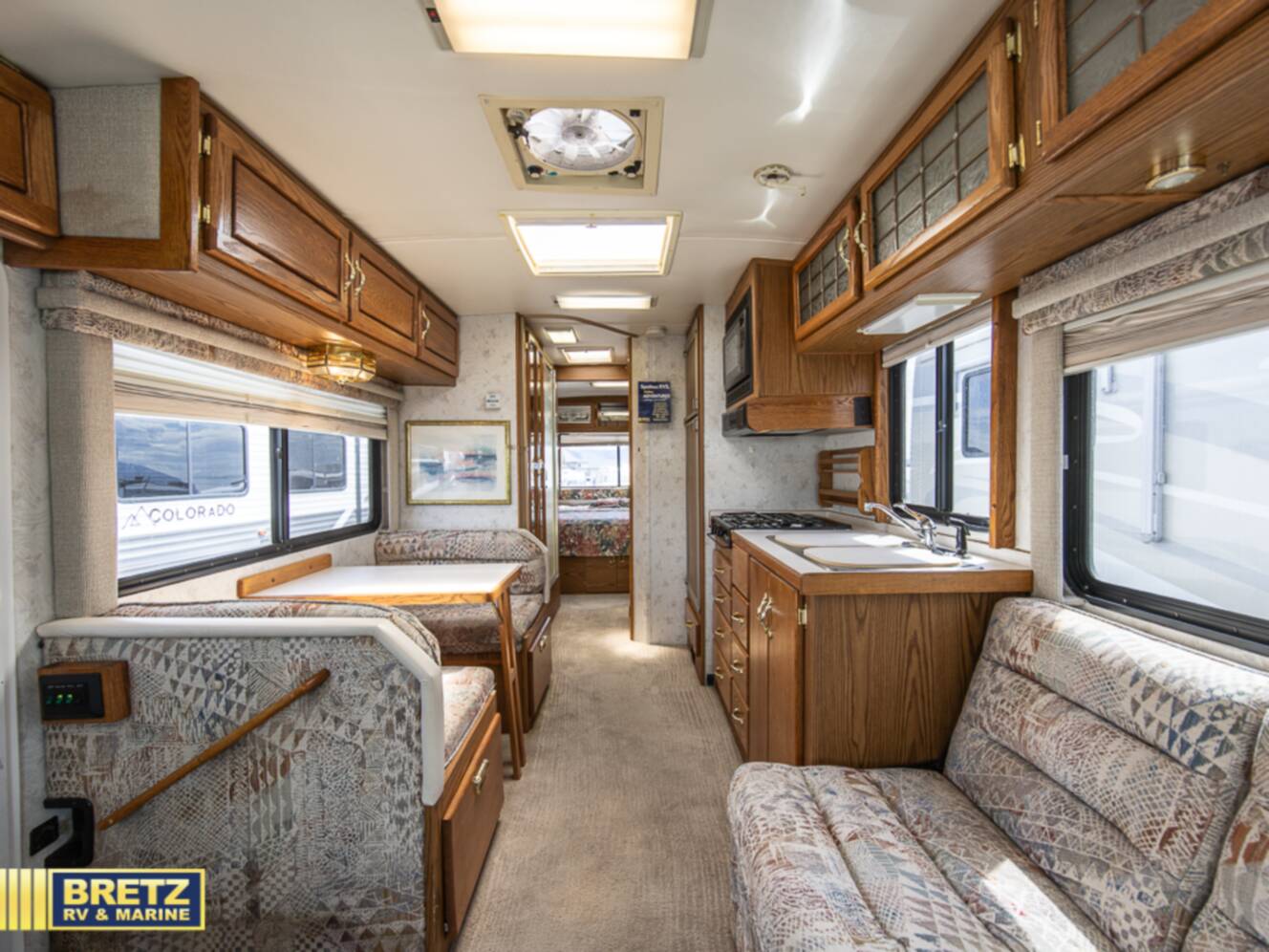 A photo of this 1996 Airstream Airstream Landyacht