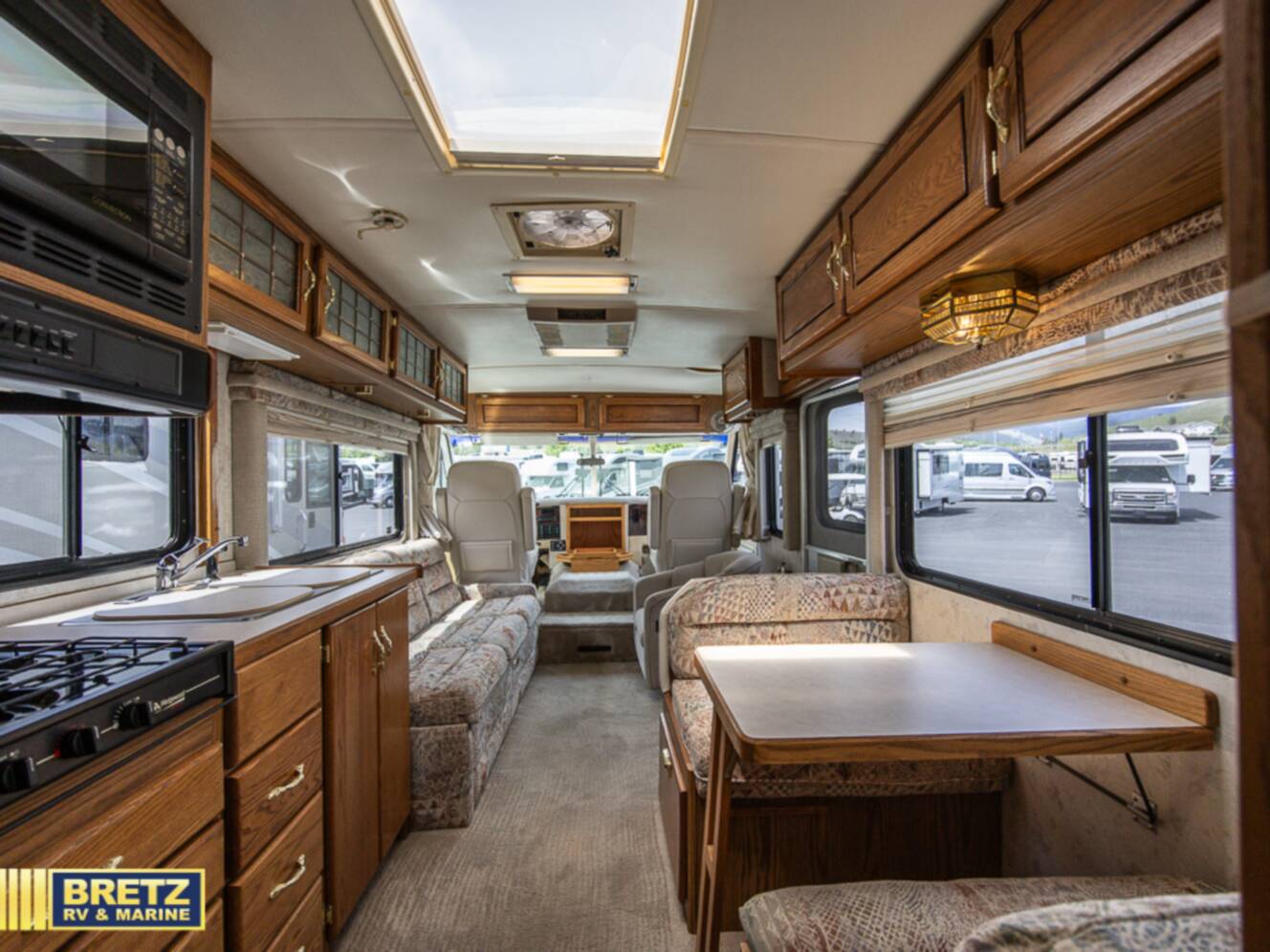 A photo of this 1996 Airstream Airstream Landyacht