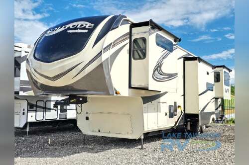 2020 Grand Design Solitude 375RES R in west tawakoni TX
