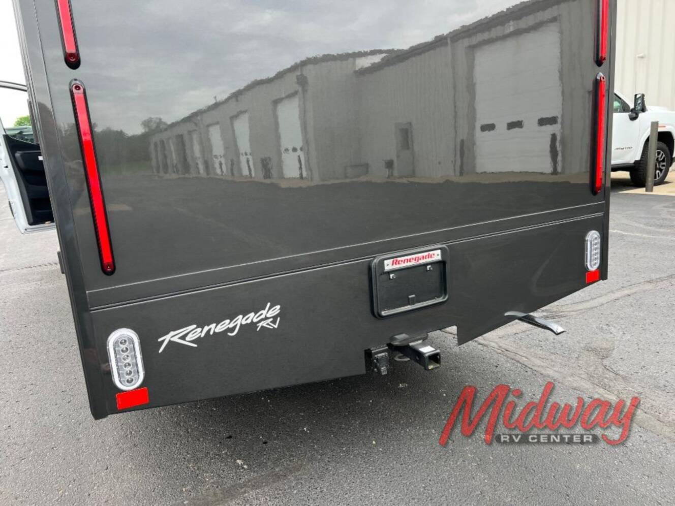 A photo of this 2027 Renegade Villagio 25FWC