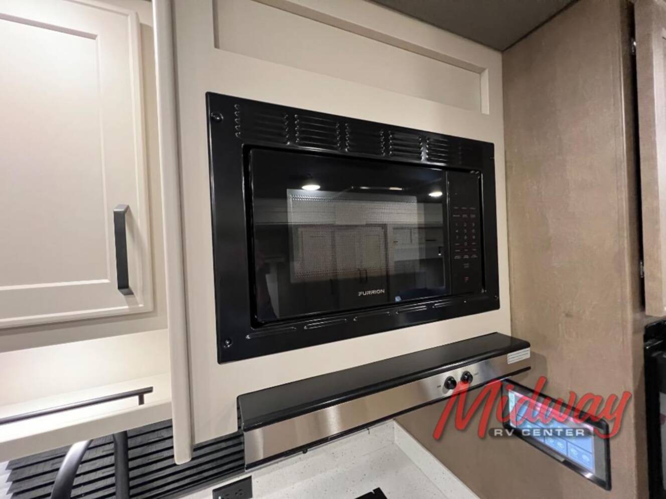 A photo of this 2027 Renegade Villagio 25FWC