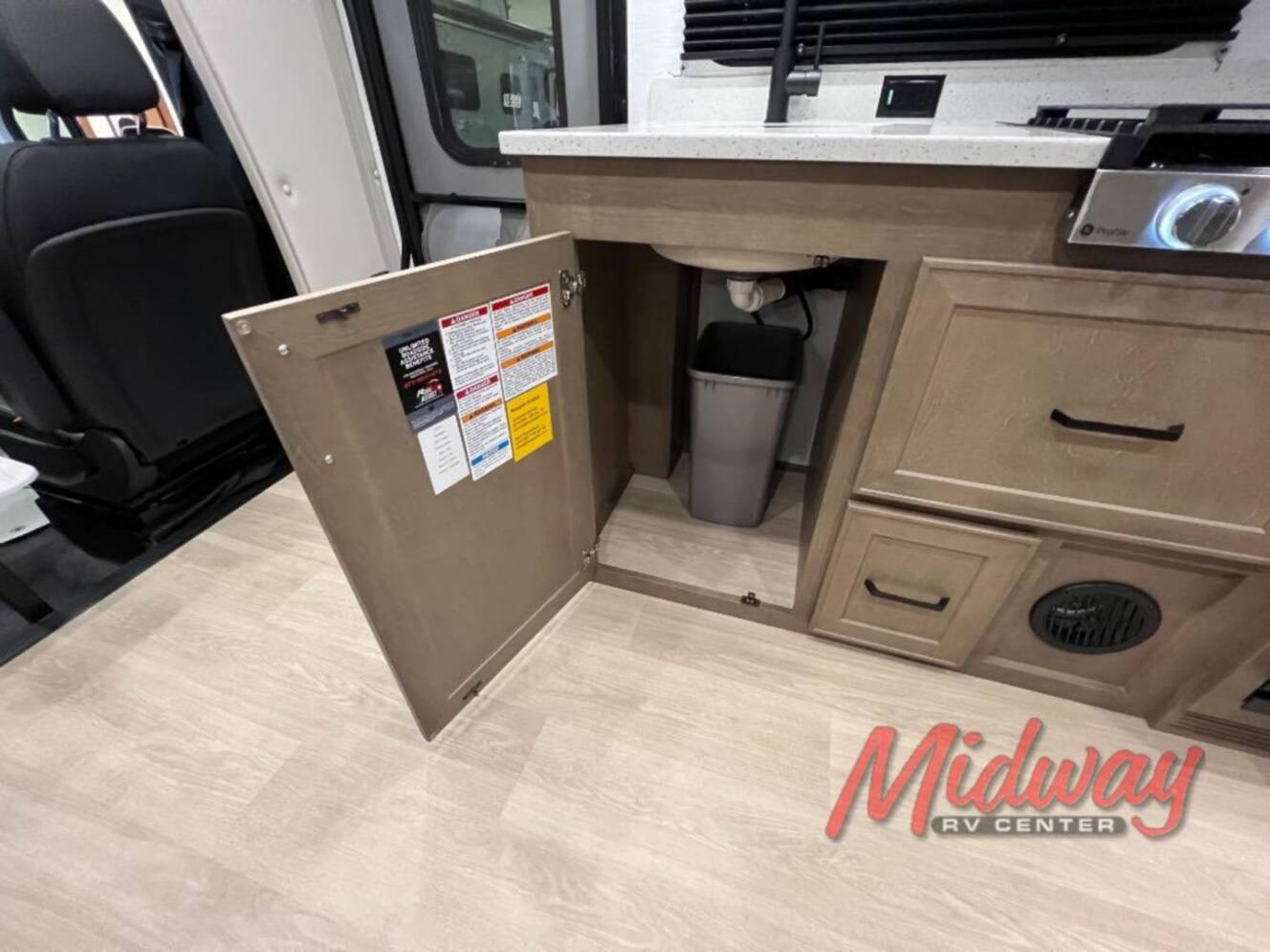 A photo of this 2027 Renegade Villagio 25FWC
