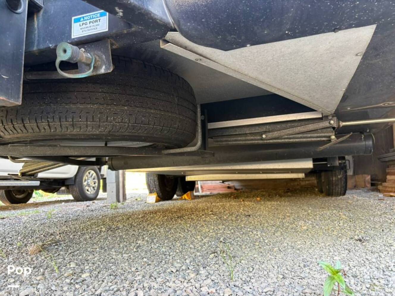 A photo of this 2021 Airstream International 25FB Twin Rear Hatch
