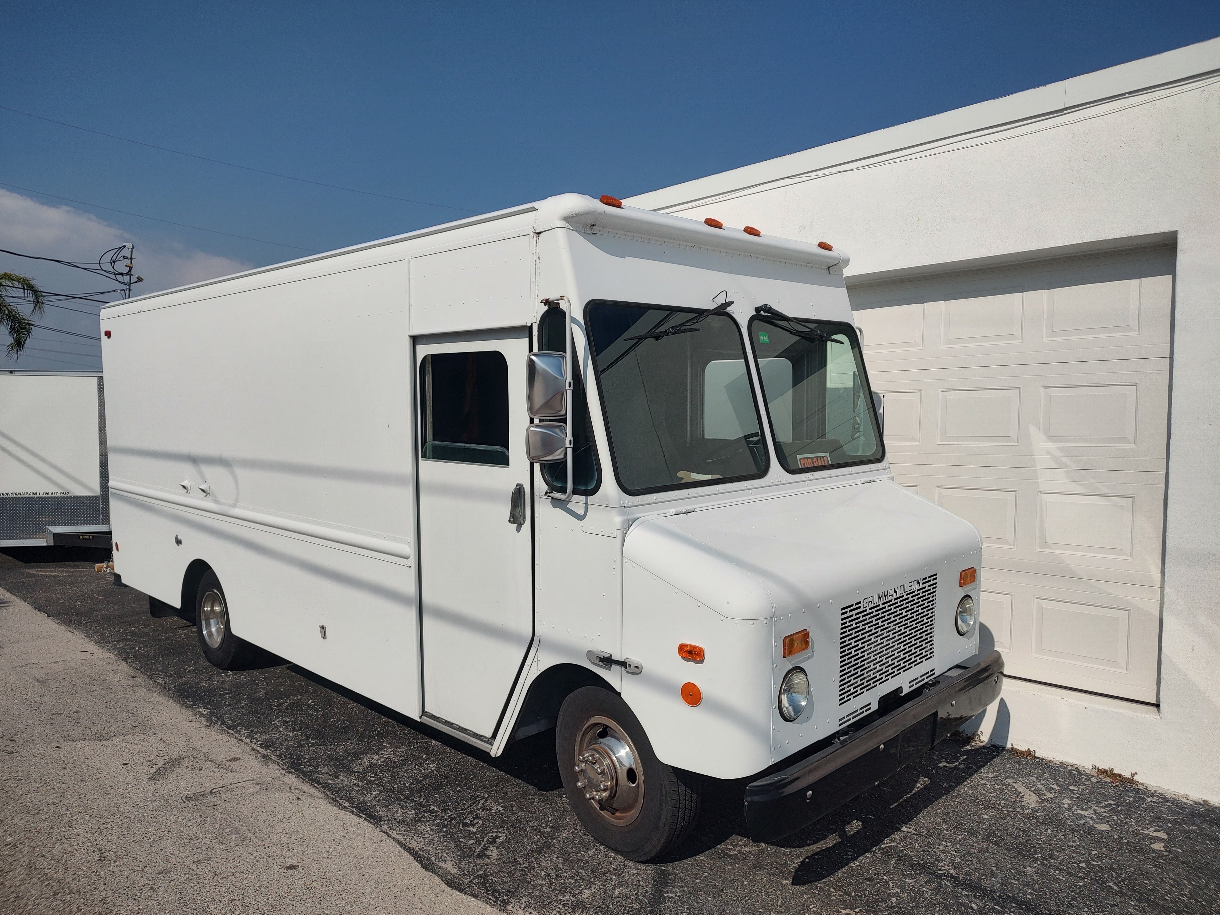 1999 GRUMMAN OLSON Step Van in Fort Myers Beach, FL
