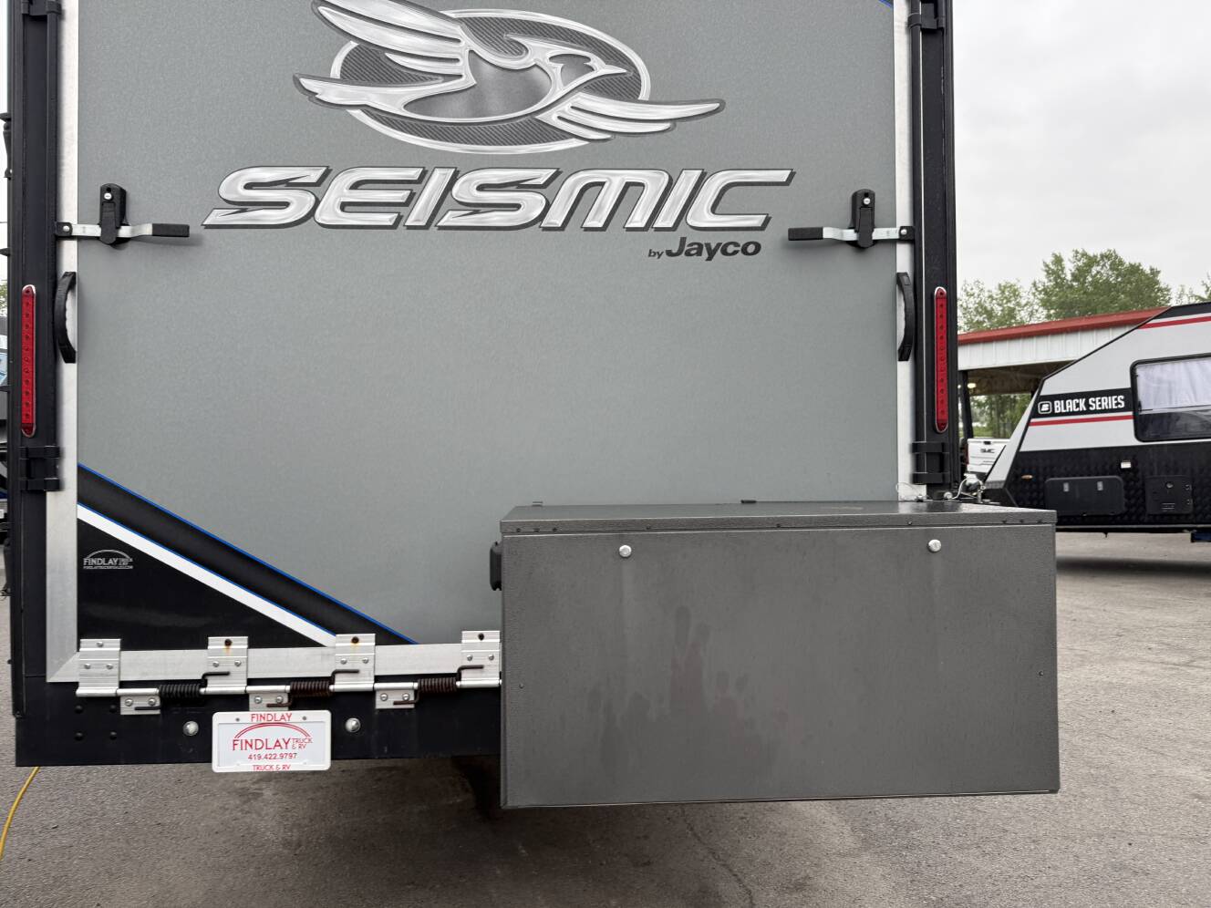 A photo of this 2019 Jayco SEISMIC 4013