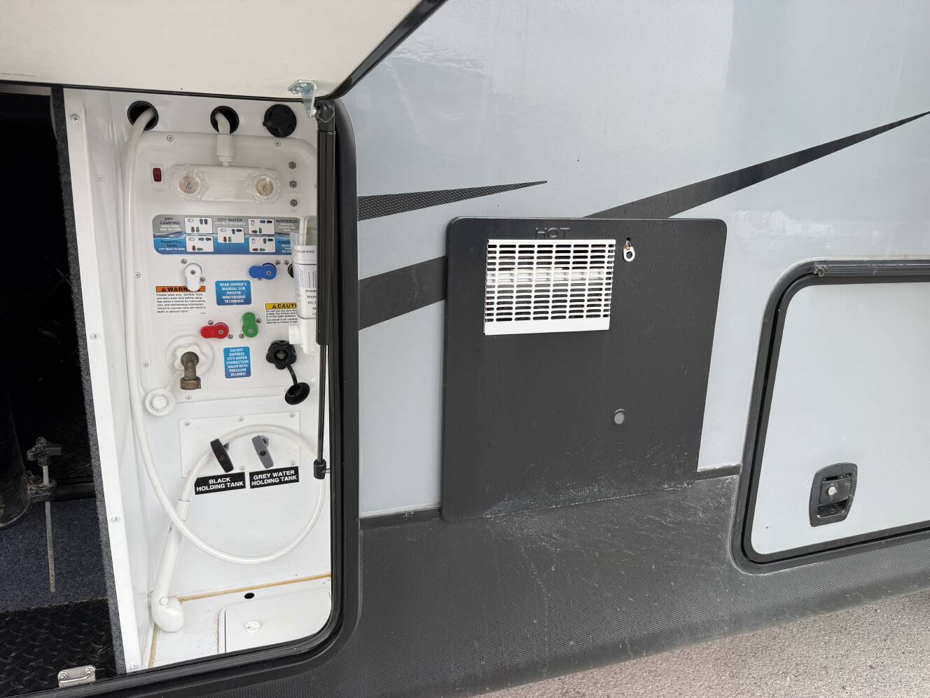A photo of this 2019 Jayco SEISMIC 4013
