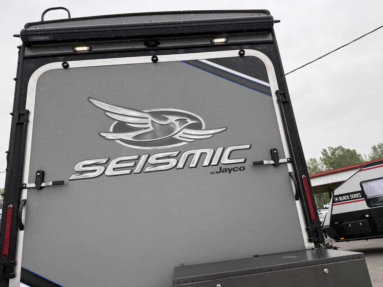 A photo of this 2019 Jayco SEISMIC 4013