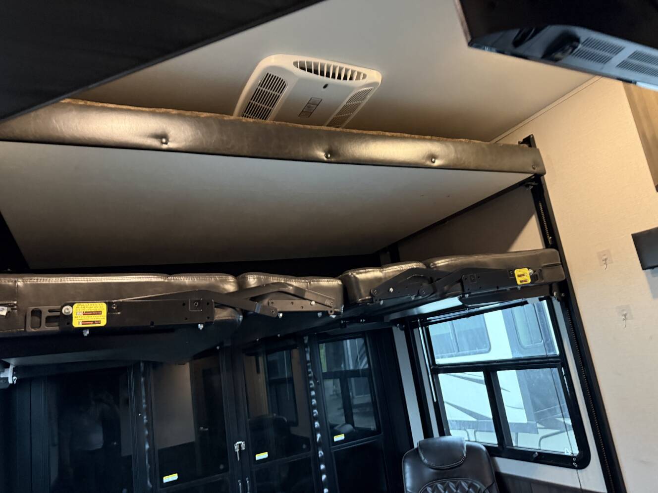 A photo of this 2019 Jayco SEISMIC 4013