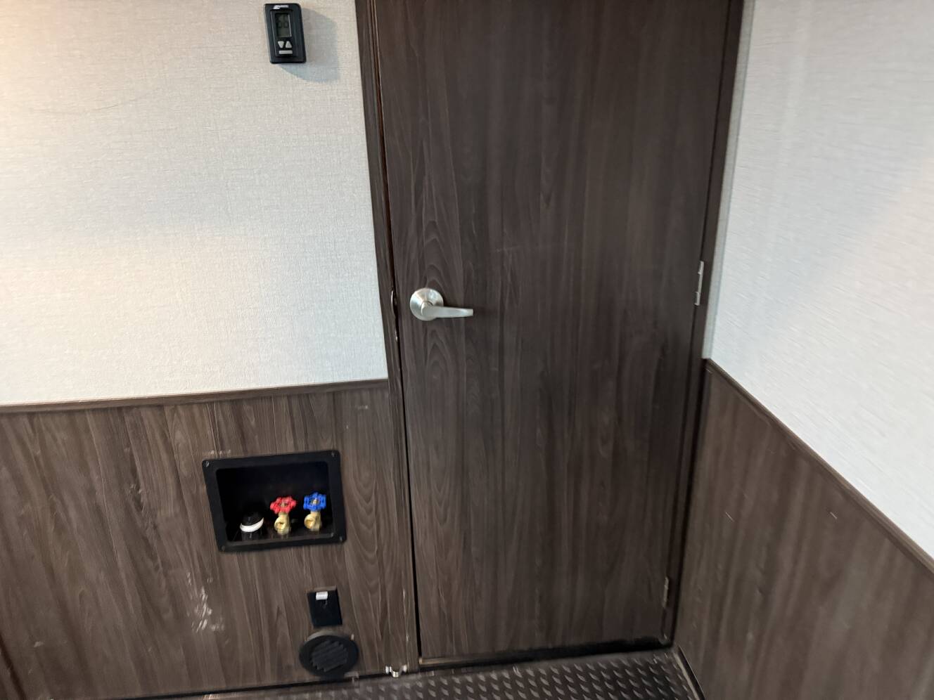 A photo of this 2019 Jayco SEISMIC 4013