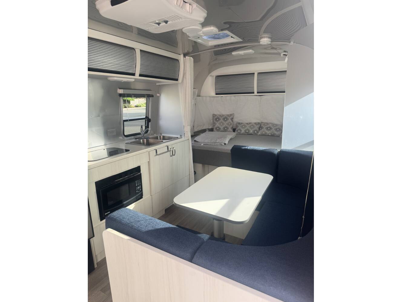 A photo of this 2020 Airstream BAMBI 22FB