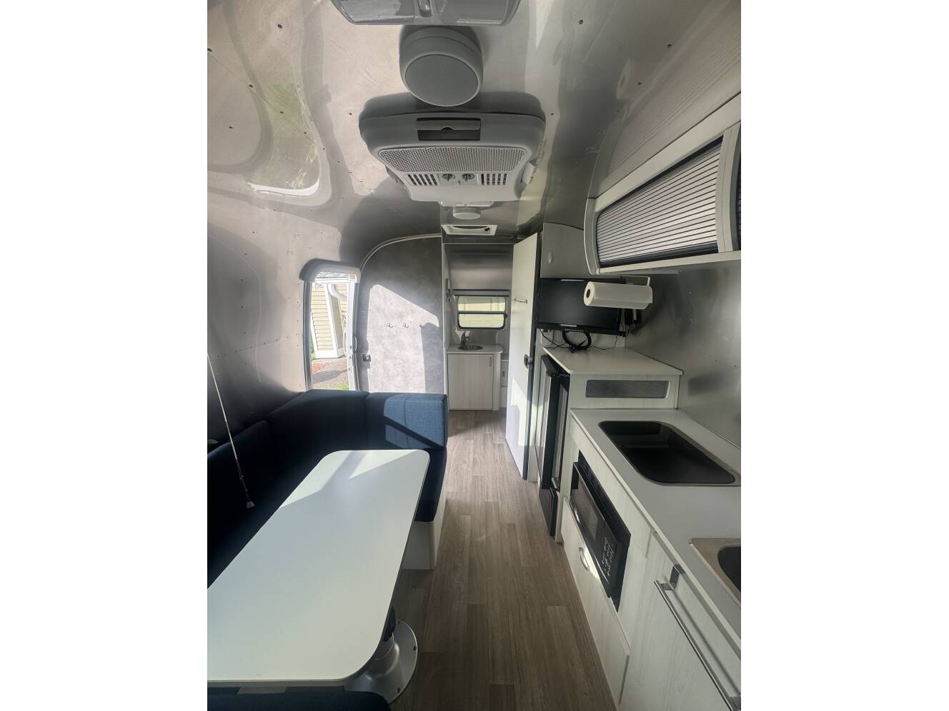 A photo of this 2020 Airstream BAMBI 22FB