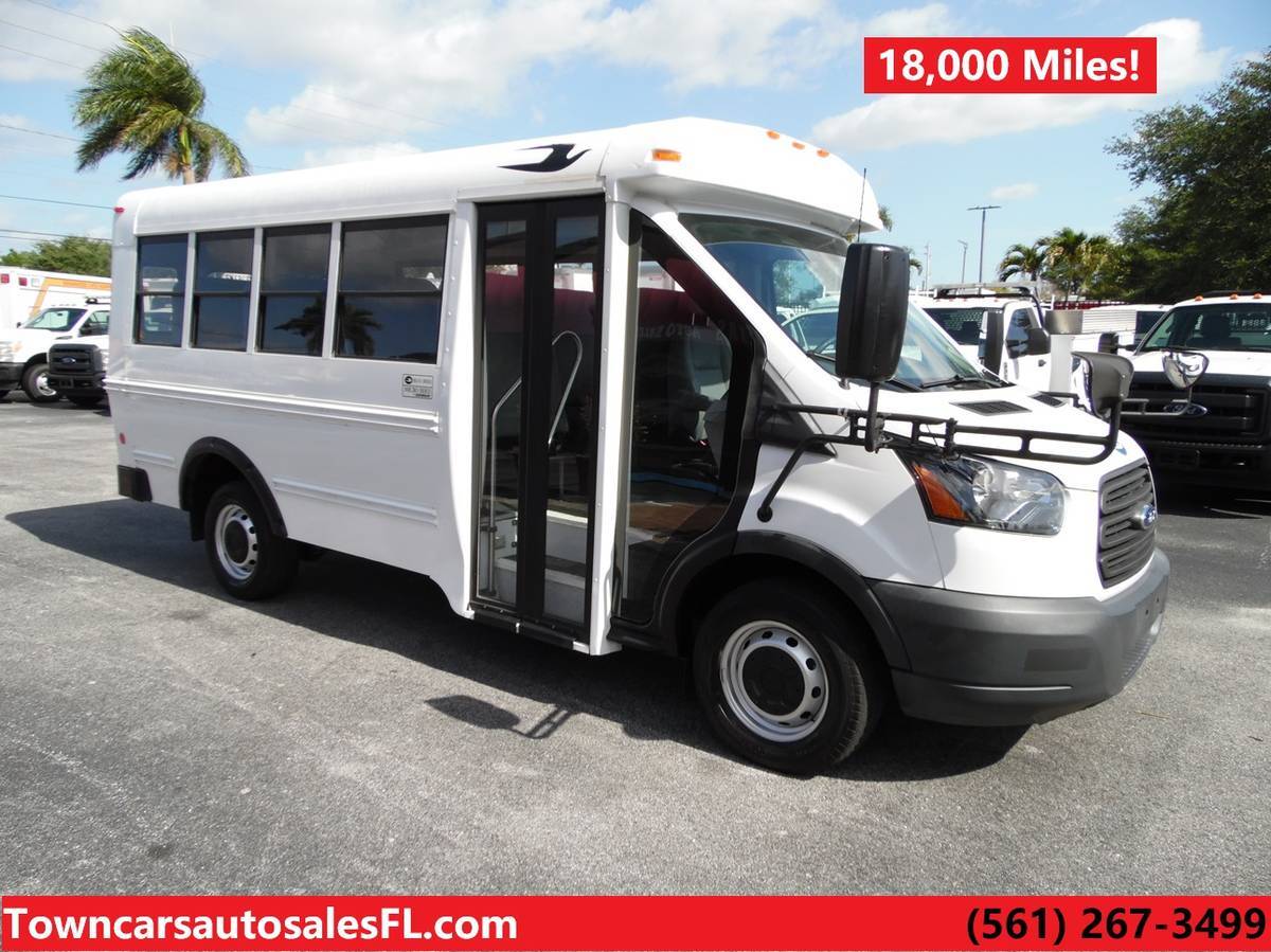 2016 BLUE BIRD BUS MICRO BIRD in West Palm Beach, FL