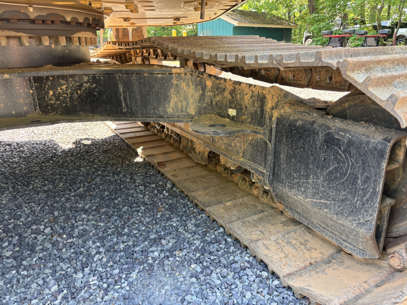 2026 CATERPILLAR 325