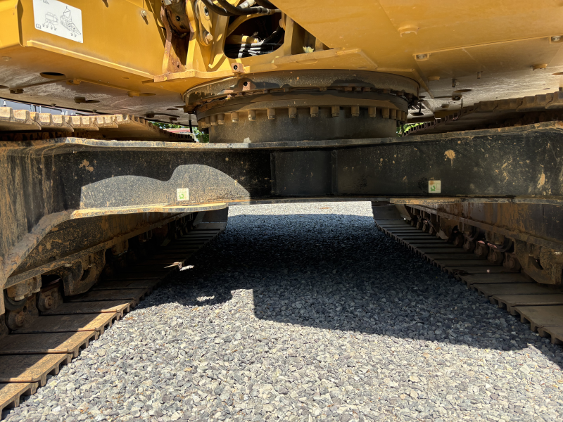 2026 CATERPILLAR 325