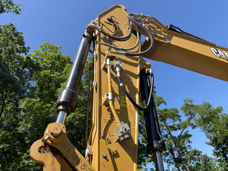 2026 CATERPILLAR 325