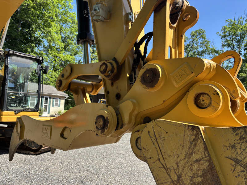 2026 CATERPILLAR 325