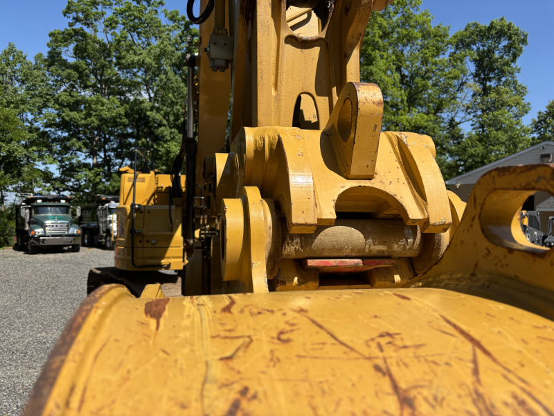 2026 CATERPILLAR 325
