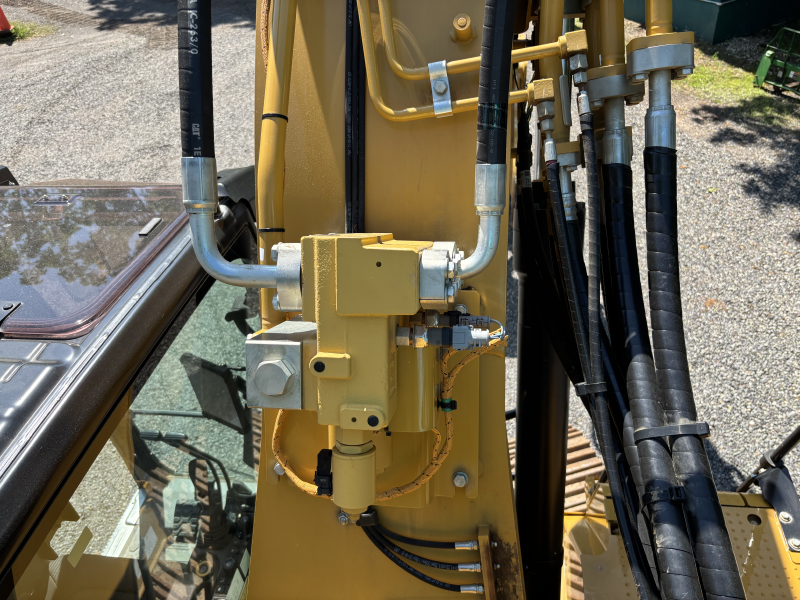 2026 CATERPILLAR 325