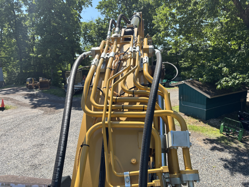 2026 CATERPILLAR 325