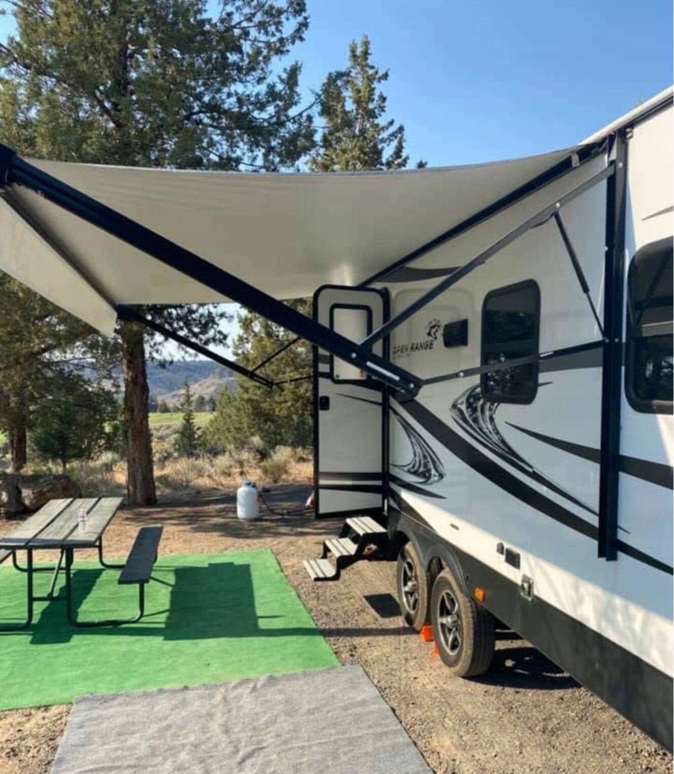 A photo of this 2019 Open Range ULTRA LITE 2102RB