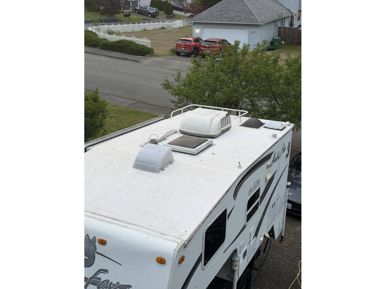 A photo of this 2009 Northwood Mfg ARCTIC FOX CAMPER 990