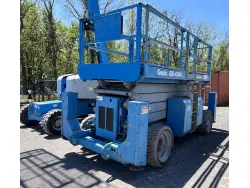 2005 GENIE GS-4390 RT